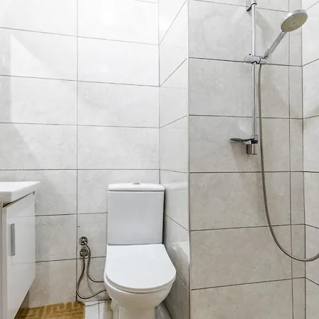 Stylish Flat With Central Location In Kadikoy *